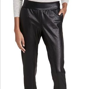 Commando faux leather jogger